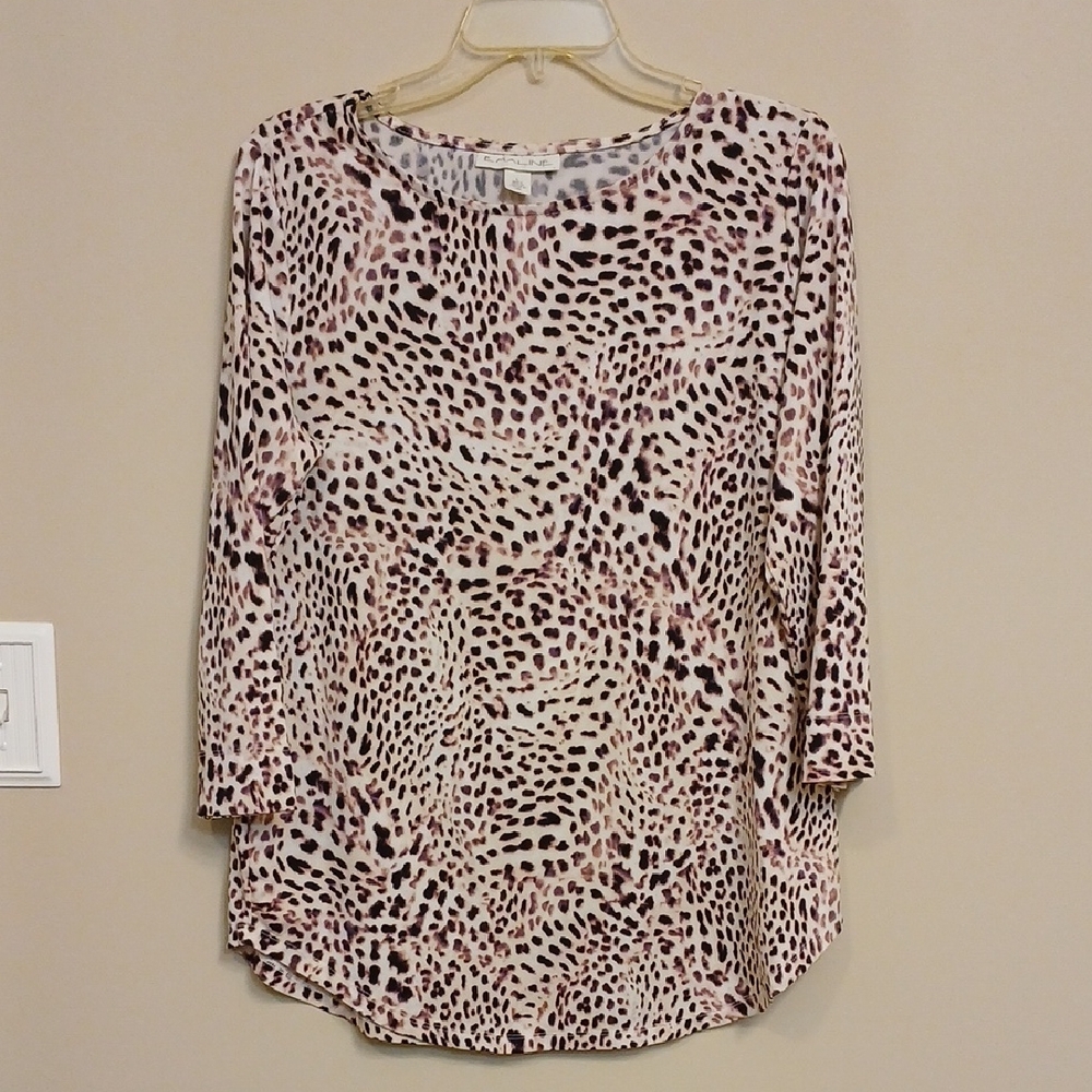 Chic Animal Print Long Sleeve Top